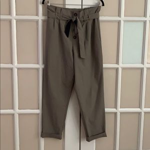 NWOT ZARA TRF PAPERBAG PANTS